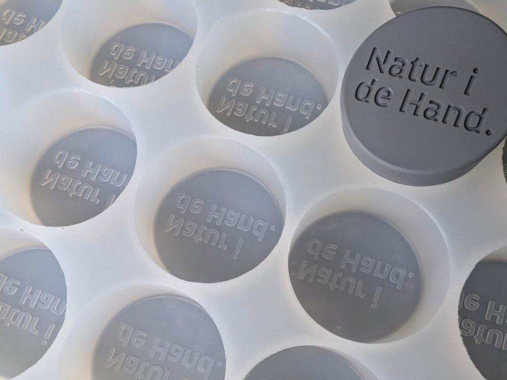 Silicone Custom butter mold in food-grade silicone, perfect for homemade chocolate, butter, topper cake. Create unique, personalized treats with ease!